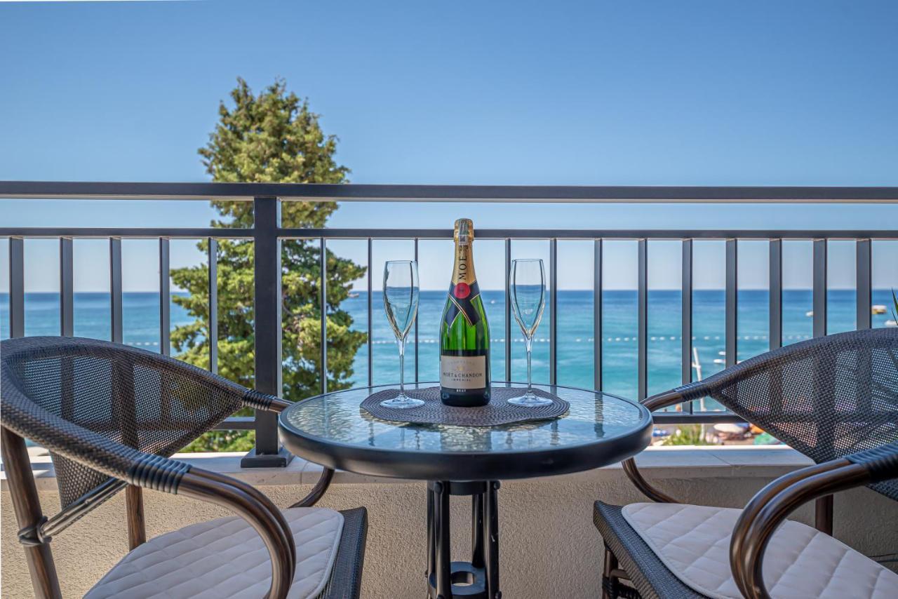 Mar Azul Apartments Petrovac Exterior photo